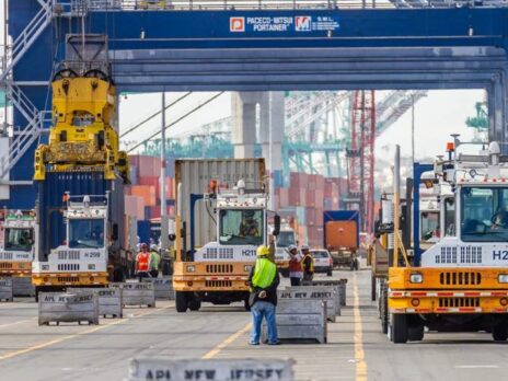 Port of Los Angeles receives grant for rail yard expansion