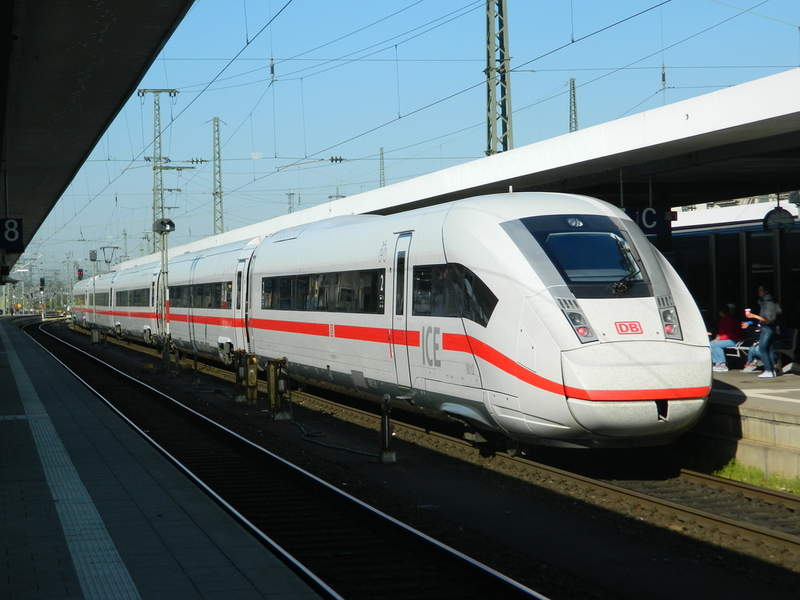 ICE4 train