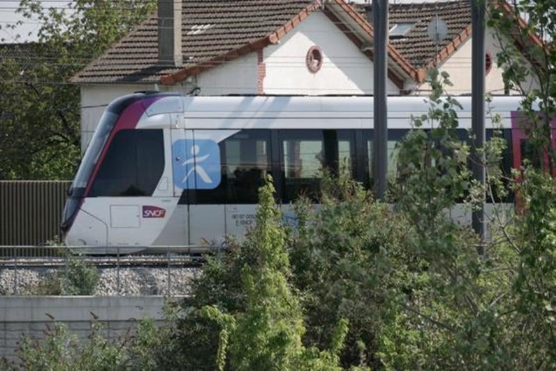 The Citadis Dualis tram-trains have begun commercial service on the Tram 4 line extension. Credit: Alstom