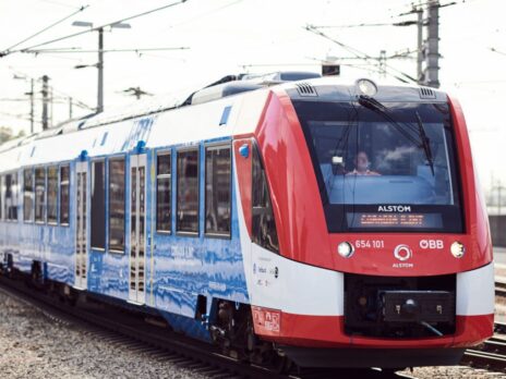 Austria’s ÖBB launches hydrogen train passenger trial