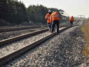 Supporting mental health in rail: New steps and support surveys