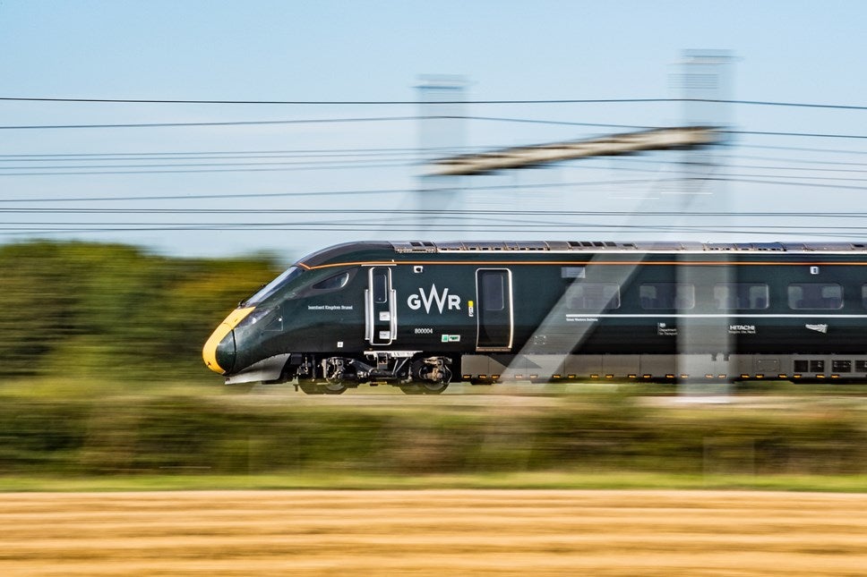 UK’s DfT awards national rail contract to GWR until 2025
