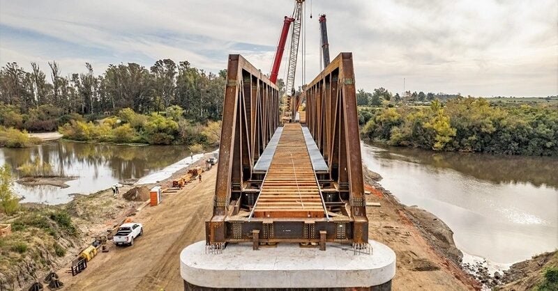 IDB Invest offers funding for Uruguay's Central Railroad Line project - Vimarsana News