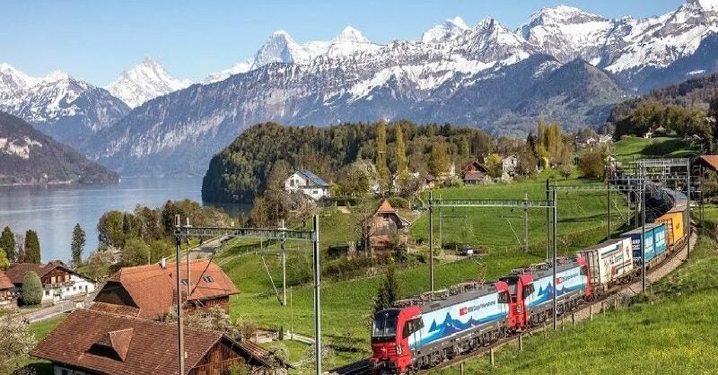 Siemens wins contract for Vectron locomotives in Switzerland - Vimarsana News