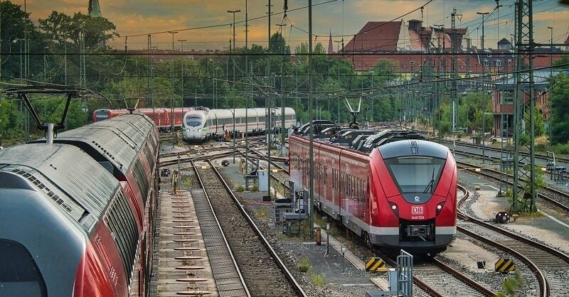 Metro Board raises rail operators' starting wages - Vimarsana News