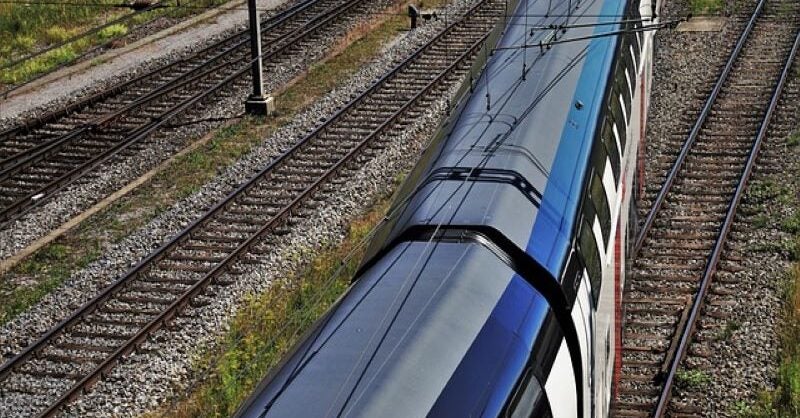 VIA Rail Canada extends AI pilot for emissions reduction - Vimarsana News