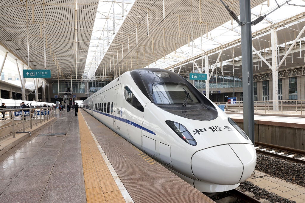 A CR Harmony sitting at a station platform on the China high-speed railway. It is reportedly based on Sthe Shinkansen.